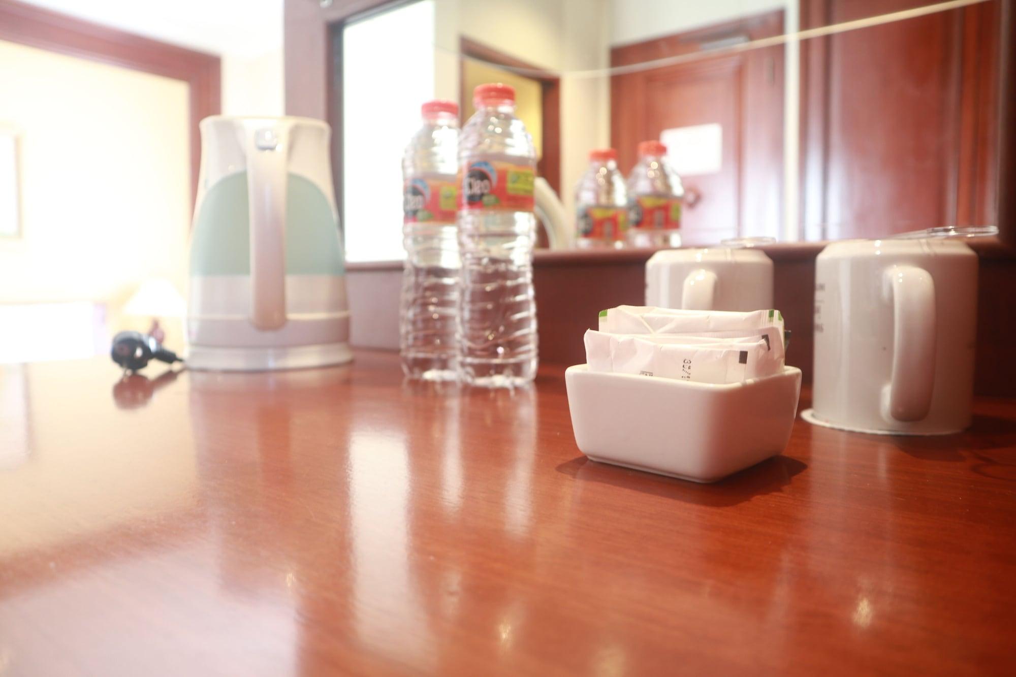 Arion Suites Hotel Bandung Extérieur photo