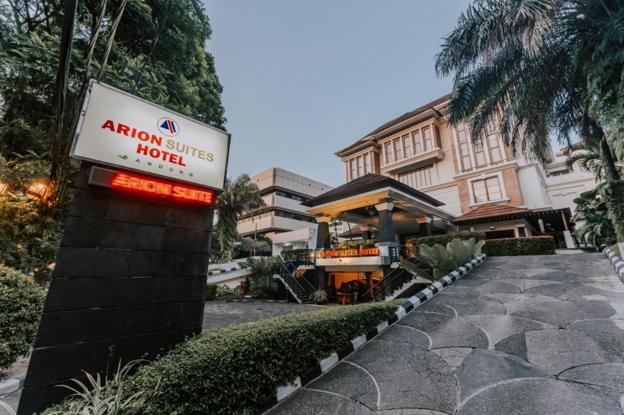 Arion Suites Hotel Bandung Extérieur photo